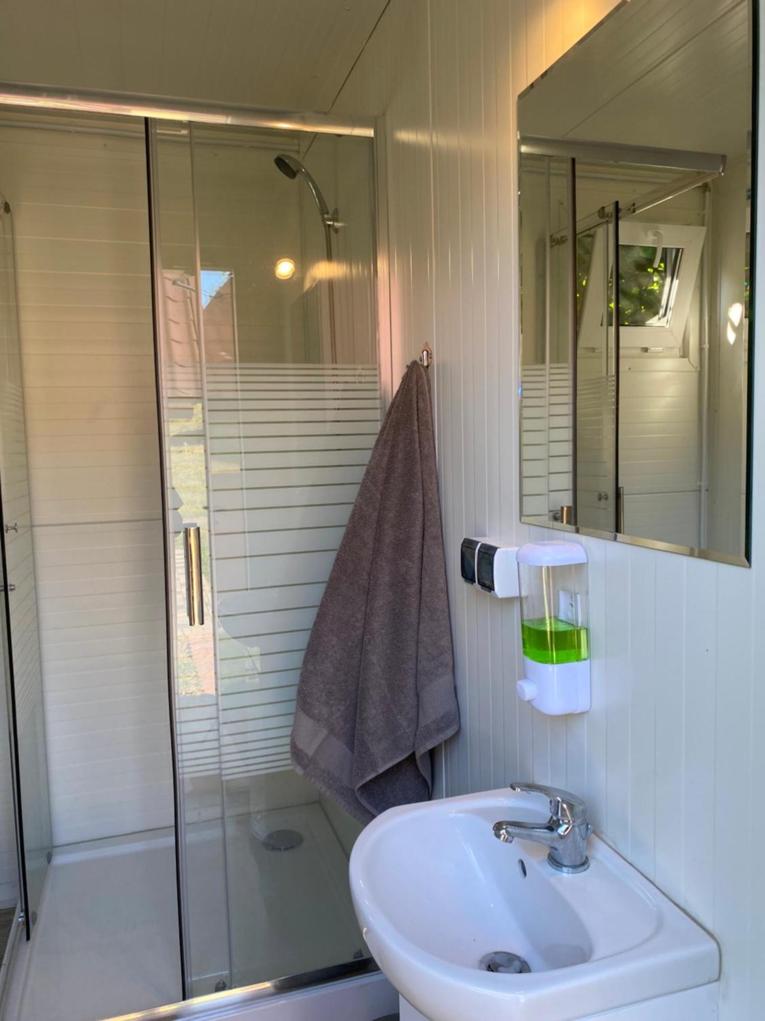 Mazury Glamping Kruklanki Polana Zyczen Hotel Ngoại thất bức ảnh